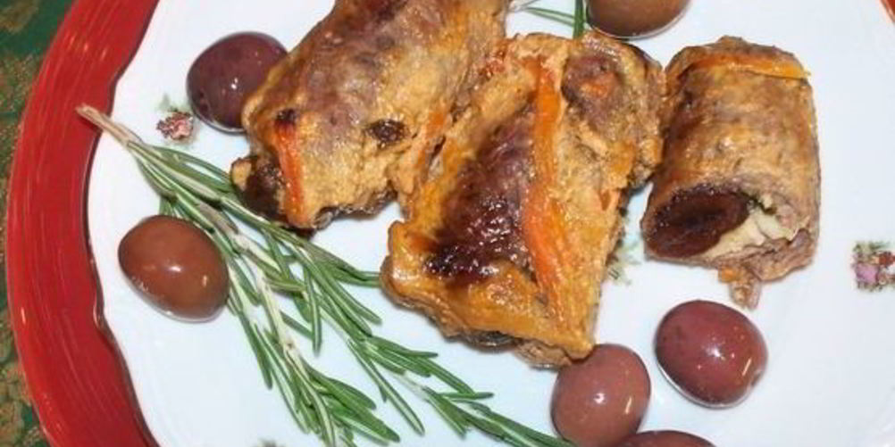 Рецепт рулетики из говядины с черносливом
