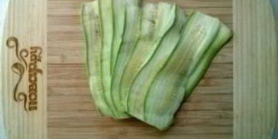 рулетики из кабачков с разными начинками