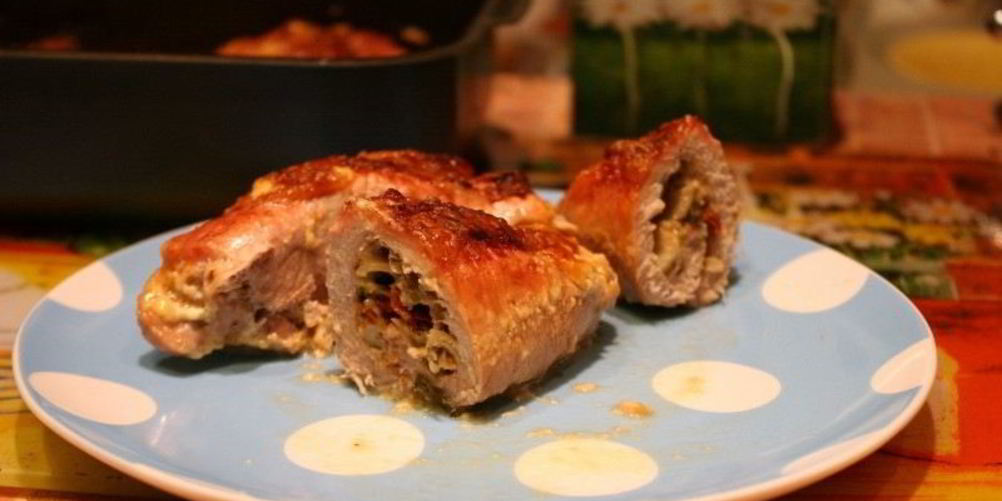 Рецепт рулетики из мяса в духовке