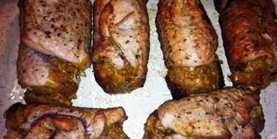 рулетики из свинины с инжиром и миндалем