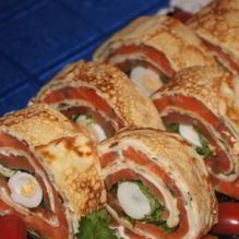 Рецепт Рулеты из блинов с семгой