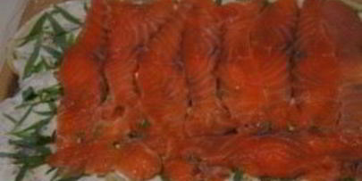 рулеты из блинов с семгой