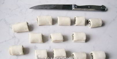 слоеные рулетики с маком