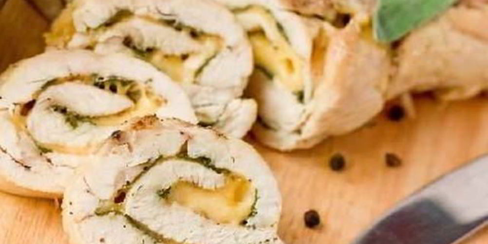 Рецепт сочные рулетики из курицы с сыром
