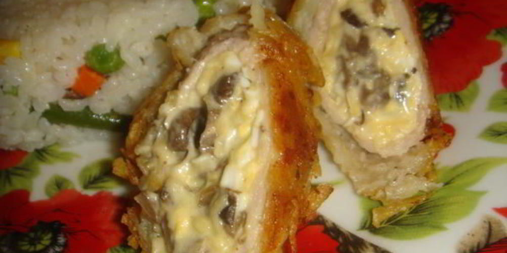 Рецепт свиных рулетов в картофеле