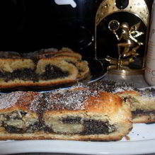 Рецепт Творожный рулет с маком и шоколадом