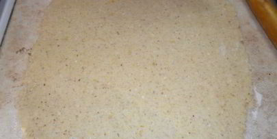 творожный рулет с маком и шоколадом