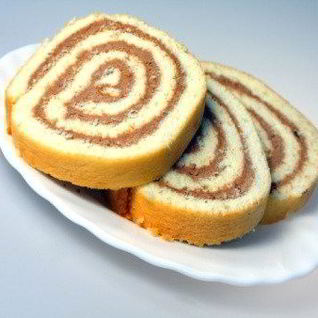 Тыквенный рулет с шоколадной пастой