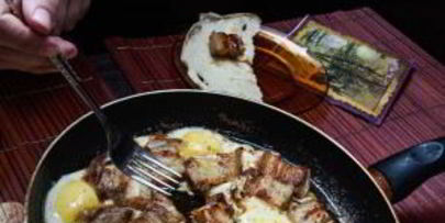 сало с яйцами