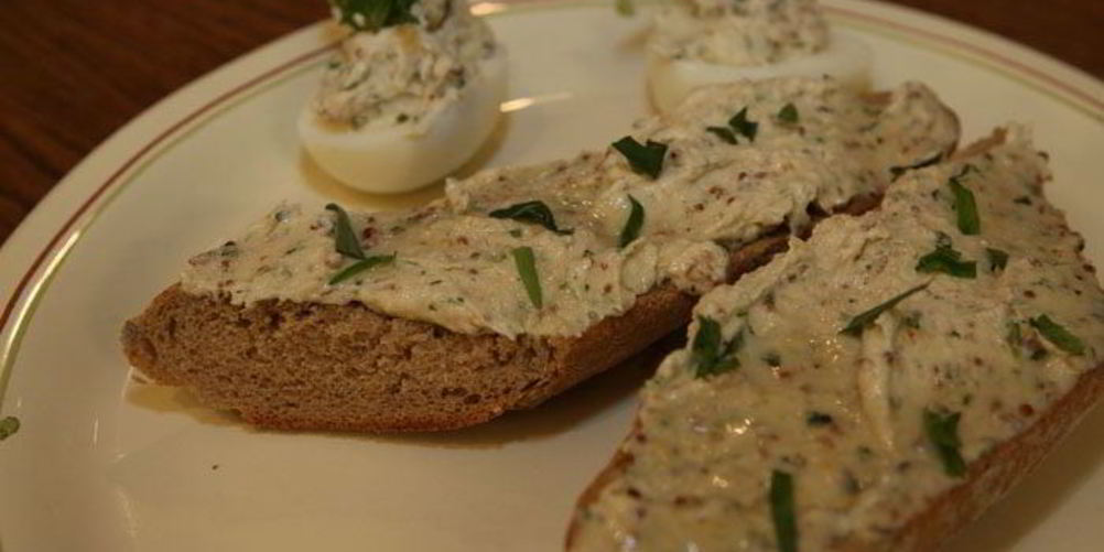 Рецепт селедочное масло с горчицей и тархуном