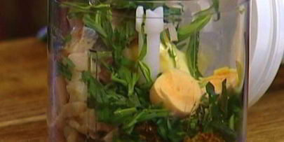 селедочное масло с горчицей и тархуном