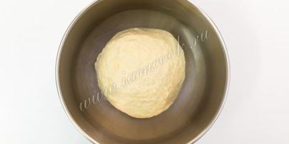 сосиски в дрожжевом тесте