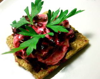 Сырная закуска из свеклы