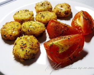 Сырные шарики с запеченными помидорами