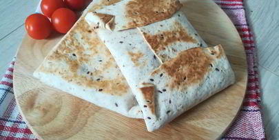 тортилья с фасолью и баклажаном