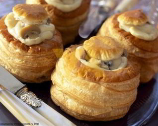 Волованы с грибами