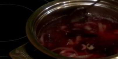 яйца, маринованные со свеклой