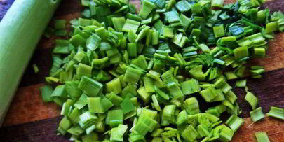 язычки из баклажана с двумя видами сыра