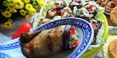 язычки из баклажана с двумя видами сыра