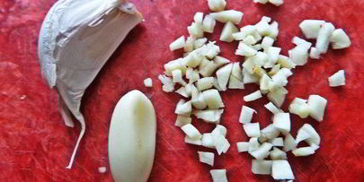 язычки из баклажана с двумя видами сыра