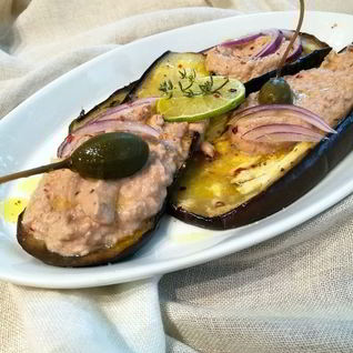 Закуска из баклажанов с тунцовым паштетом