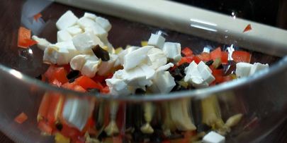 закуска из огурцов с фетой и болгарским перцем