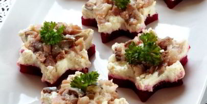 закуска из сельди со свеклой и яйцом