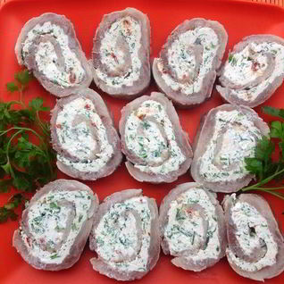 Закуска из селедки с нежным сливочным сыром