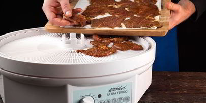 закуска с джерки и томатами