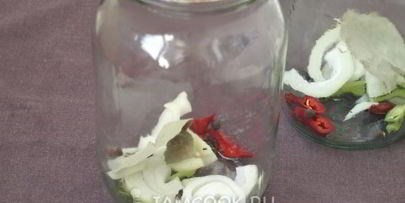 зеленые помидоры с чесноком на зиму